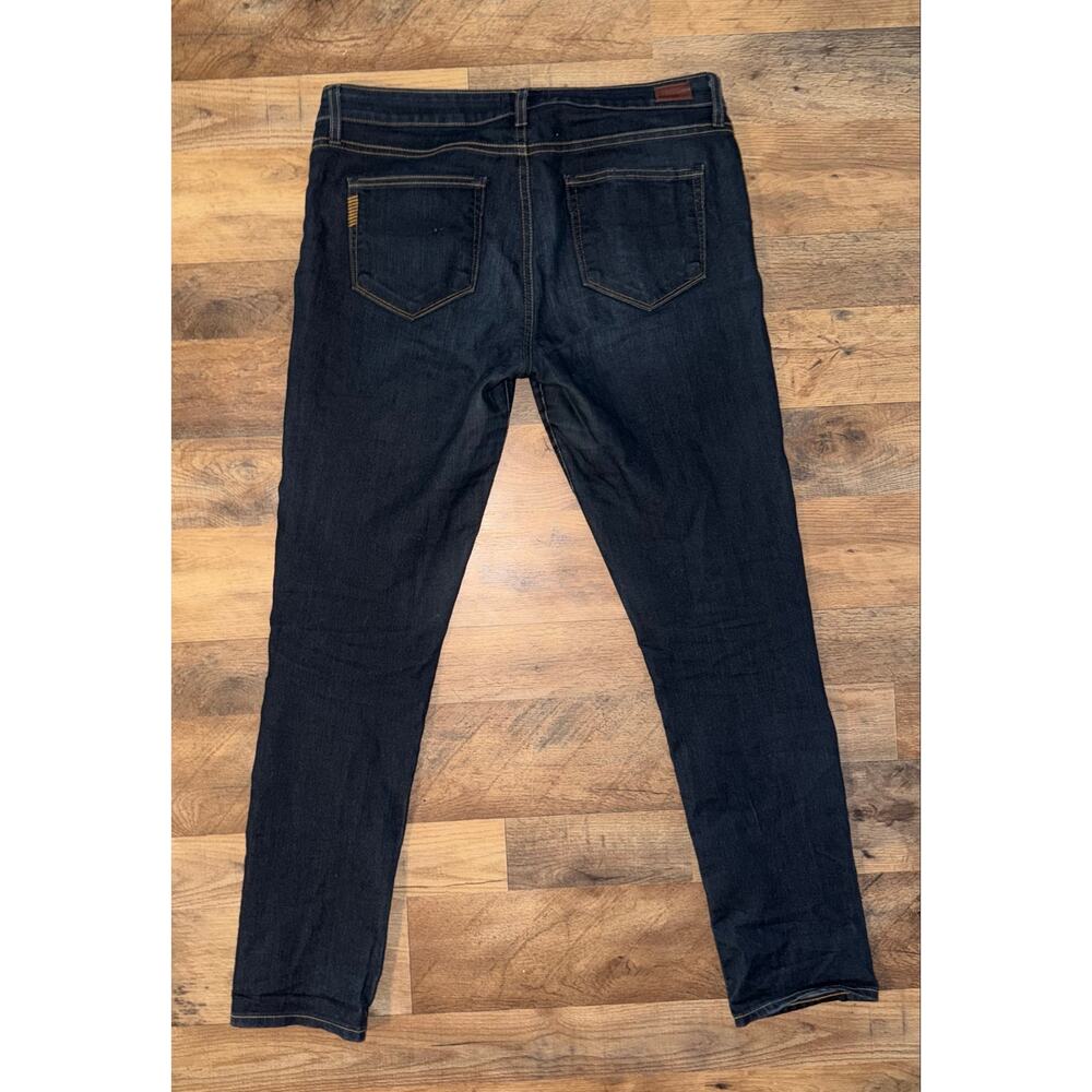 Paige women’s skyline skinny blue jeans - Picture 2 of 16